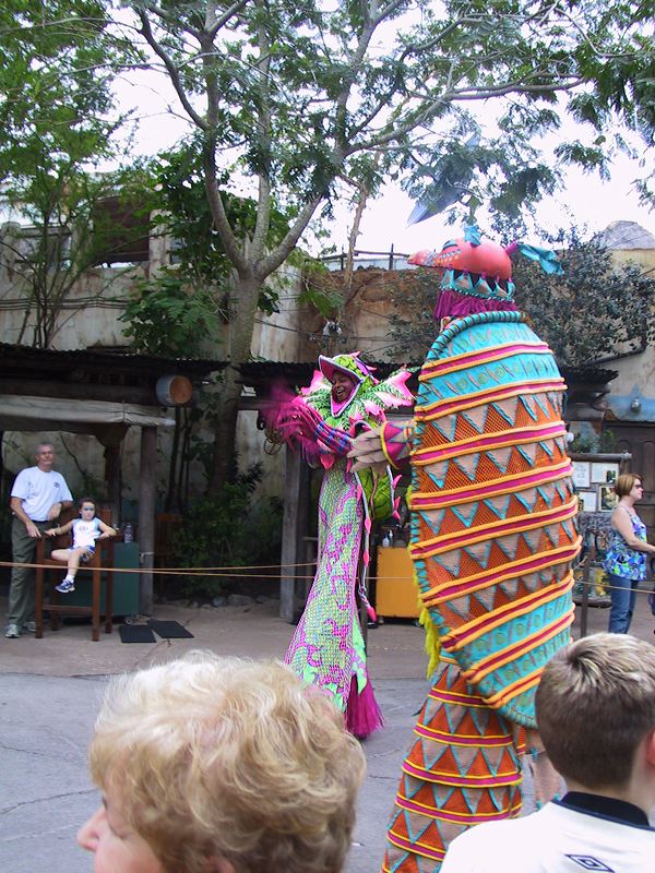 animal_kingdom_parade_3.jpg